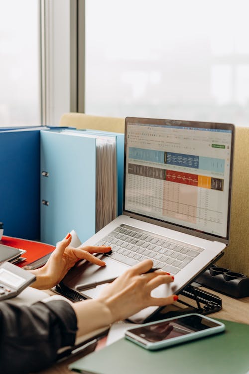 What Is a Good Click-Through Rate on Google Business Profile for a Tradesperson