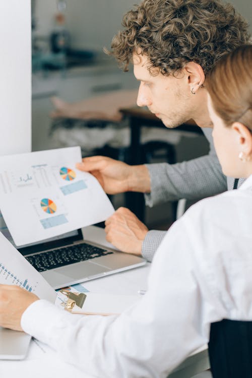 How to Use Google Business Profile Insights to Win More Local Customers